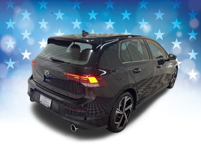 2025 Volkswagen Golf GTI SE photo 3