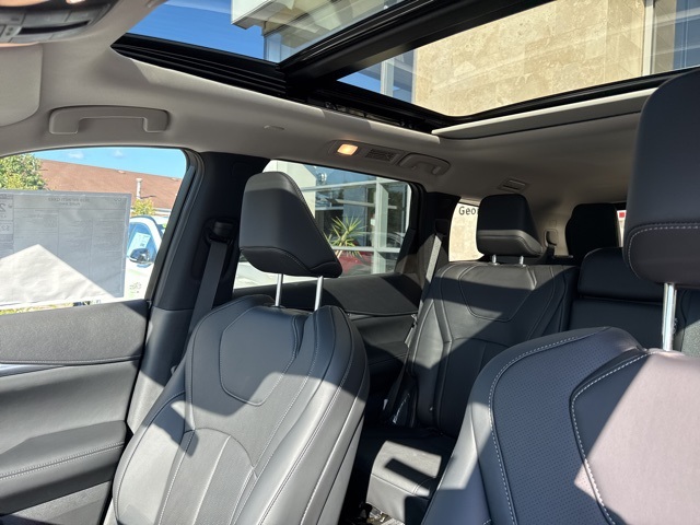 2026 Infiniti QX60 Pure AWD photo 19