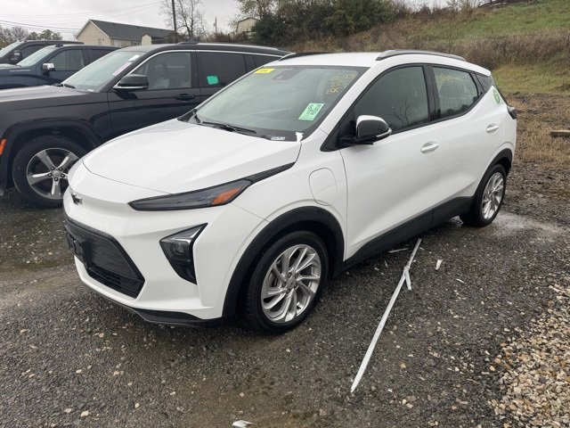 Used 2022 Chevrolet Bolt EUV LT with VIN 1G1FY6S06N4125144 for sale in Flemingsburg, KY