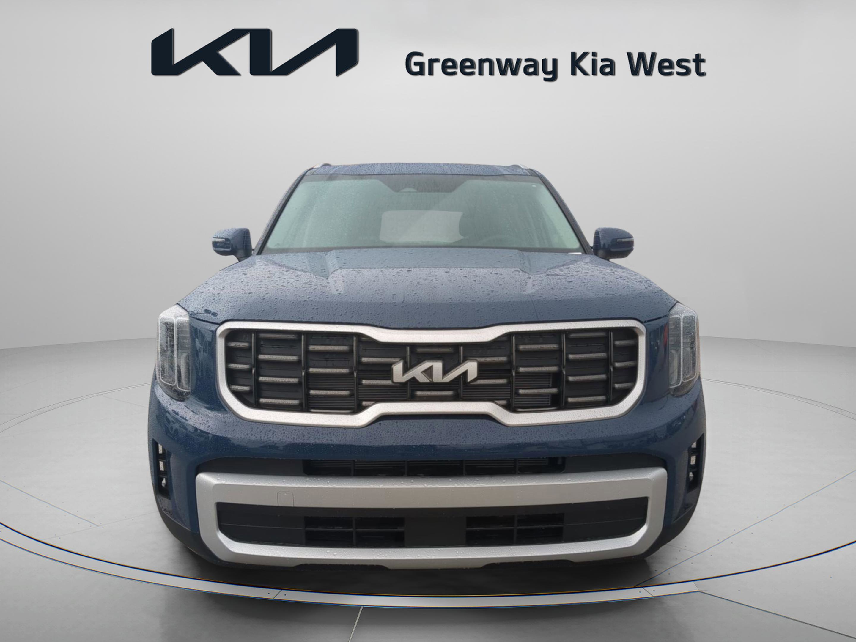 2025 Kia Telluride S photo 2