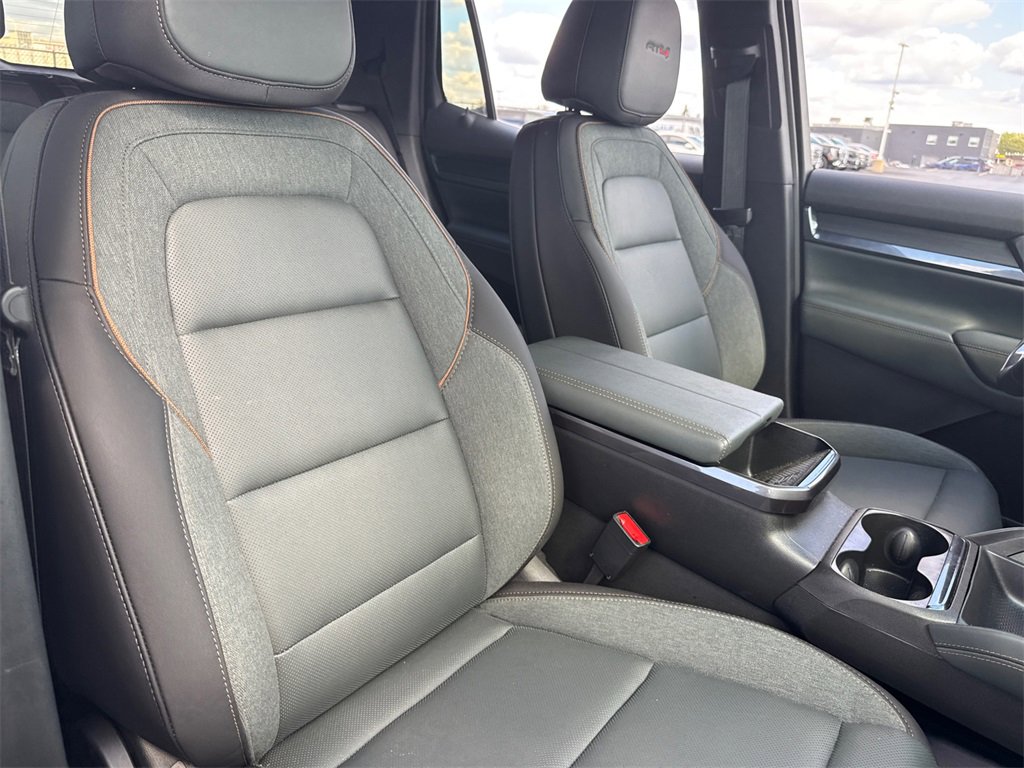 2026 GMC TERRAIN - Image 36