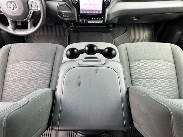 2025 Ram 2500 Tradesman photo 15