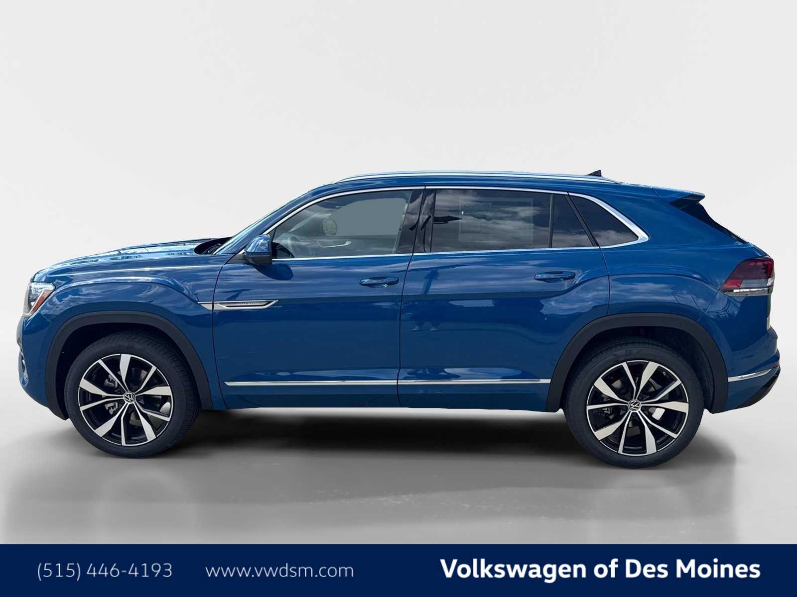 2025 Volkswagen Atlas Cross Sport SEL Premium R-Line photo 3