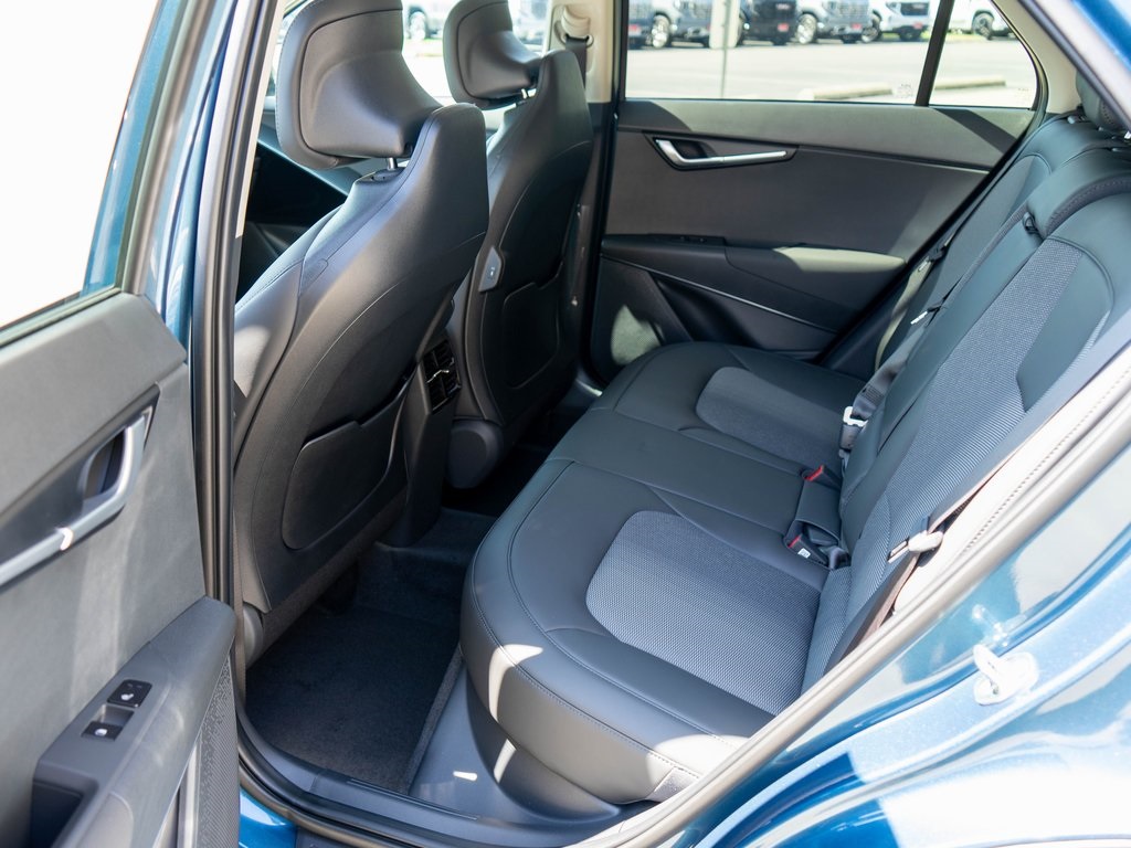 2025 Kia Niro Plug-In Hybrid EX photo 11