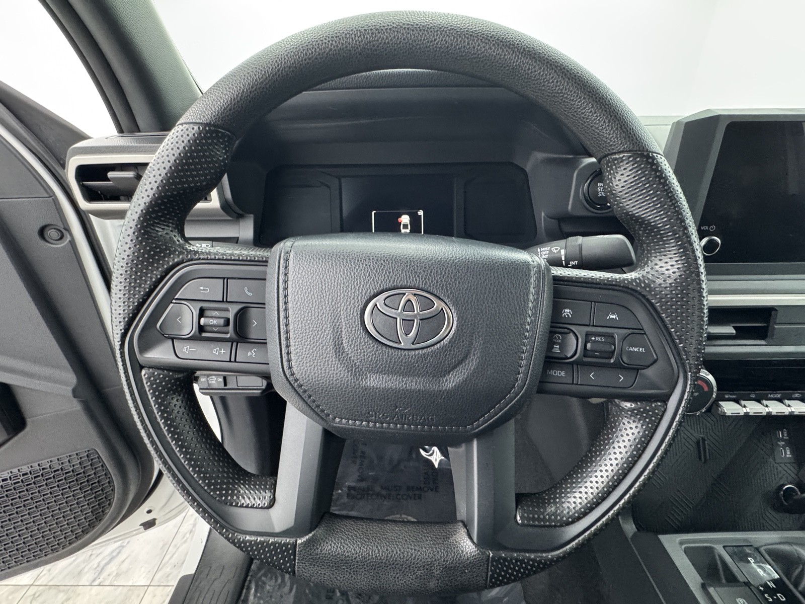 2024 Toyota Tacoma SR XtraCab photo 13