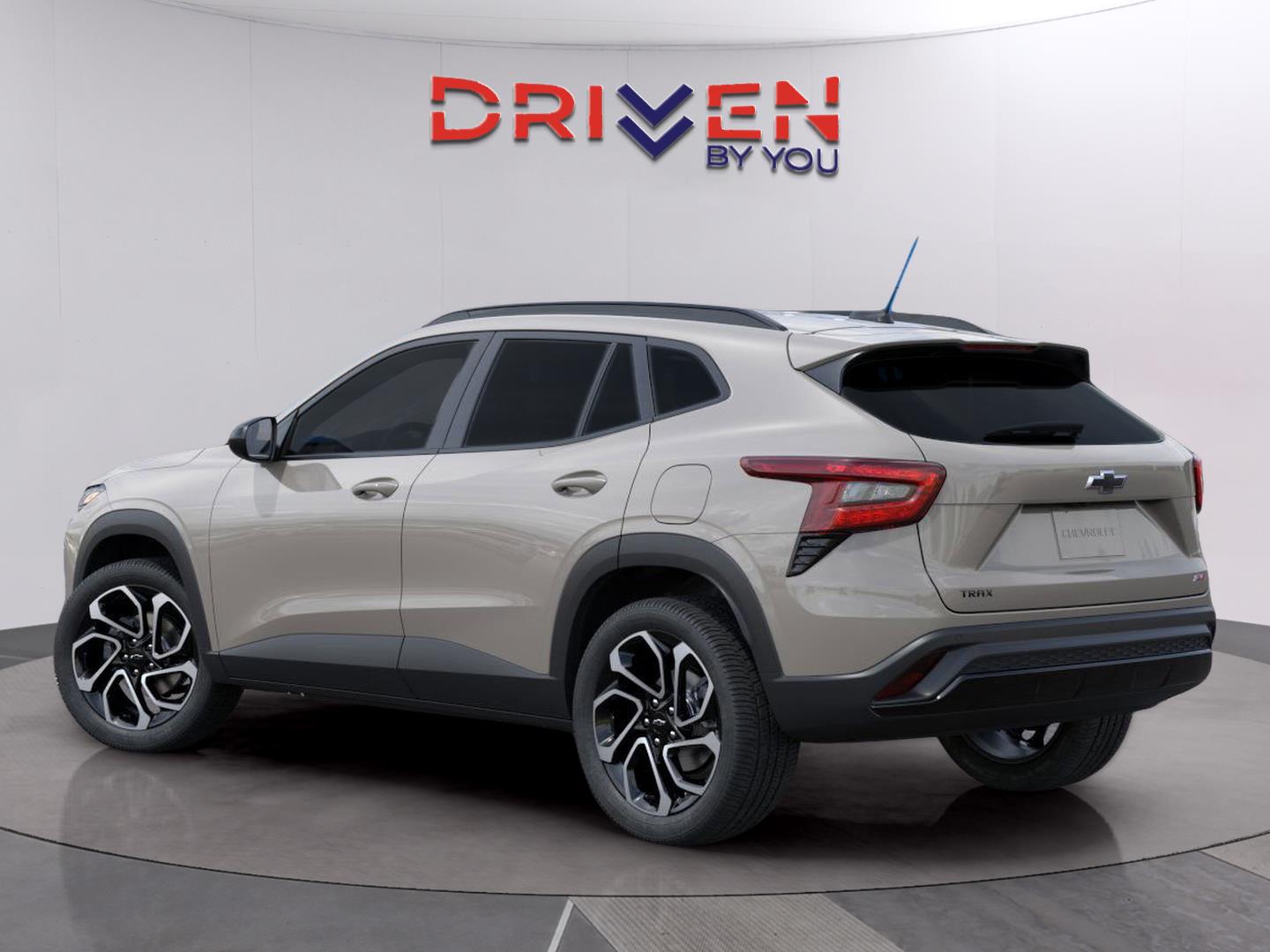 2026 Chevrolet Trax photo 2