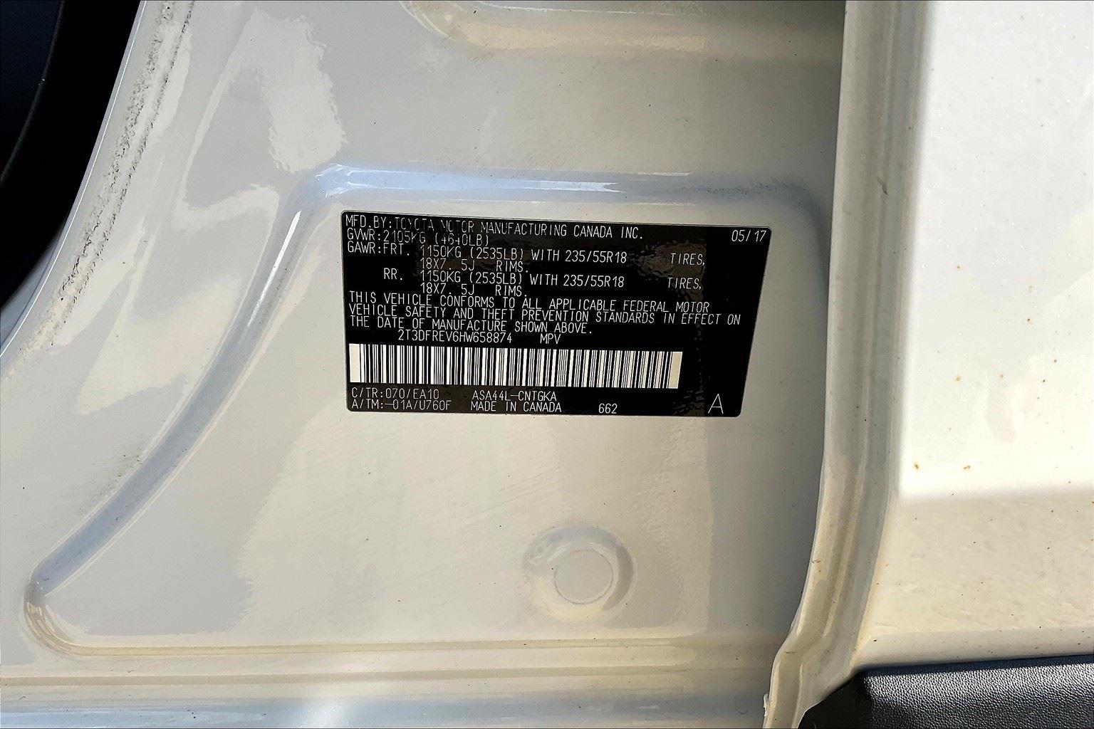 2017 Toyota RAV4 Limited photo 35