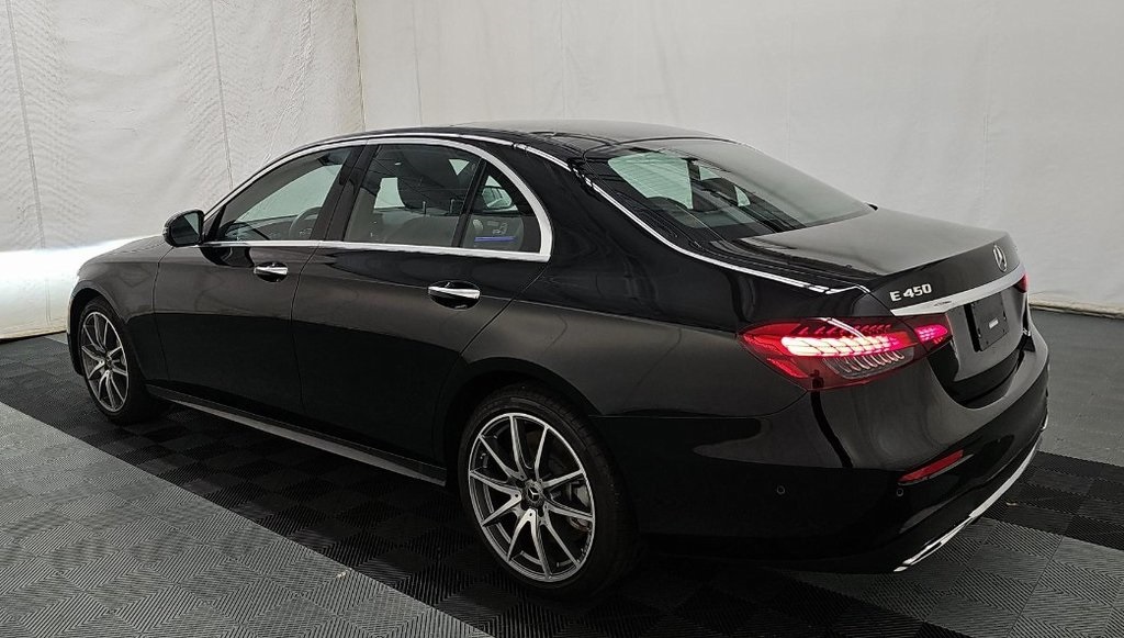 2023 Mercedes Benz E 450 4MATIC photo 4