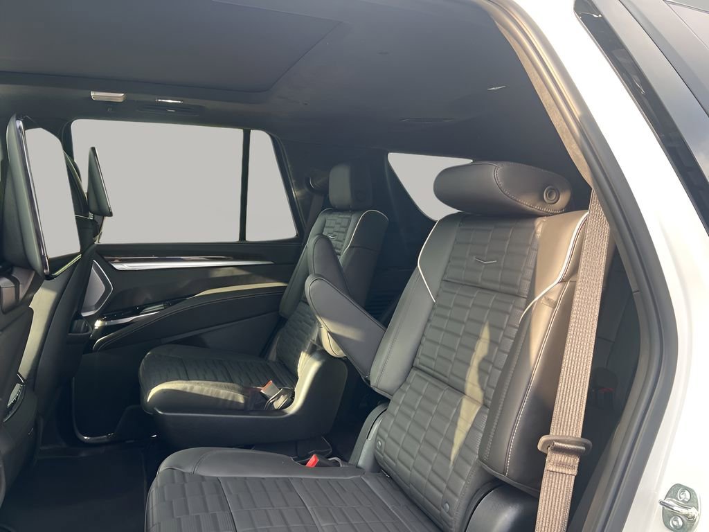 2025 Cadillac Escalade Sport Platinum photo 16