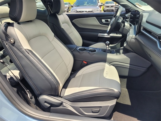 2024 Ford Mustang GT Premium photo 15