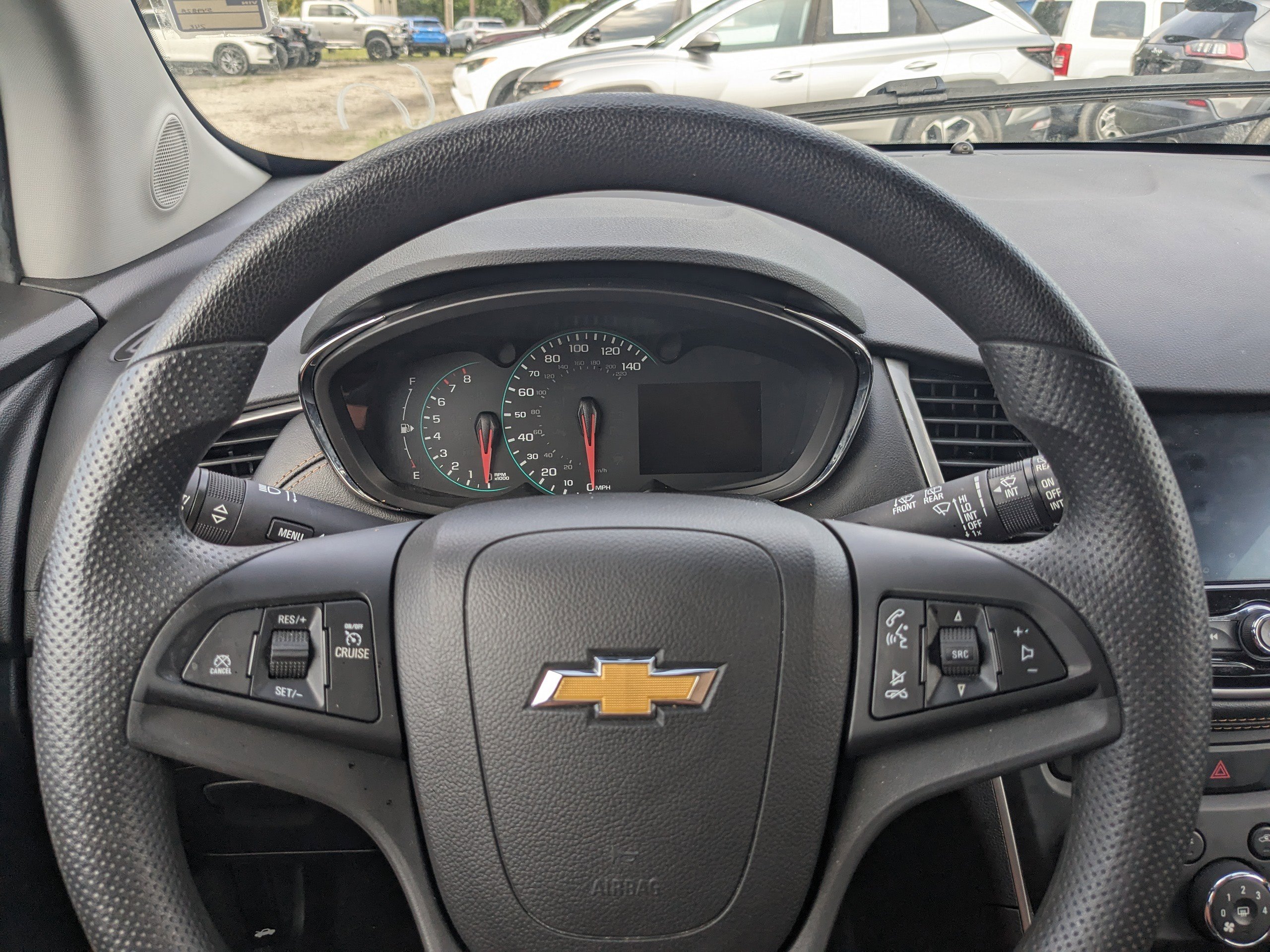 2022 Chevrolet Trax LS photo 18