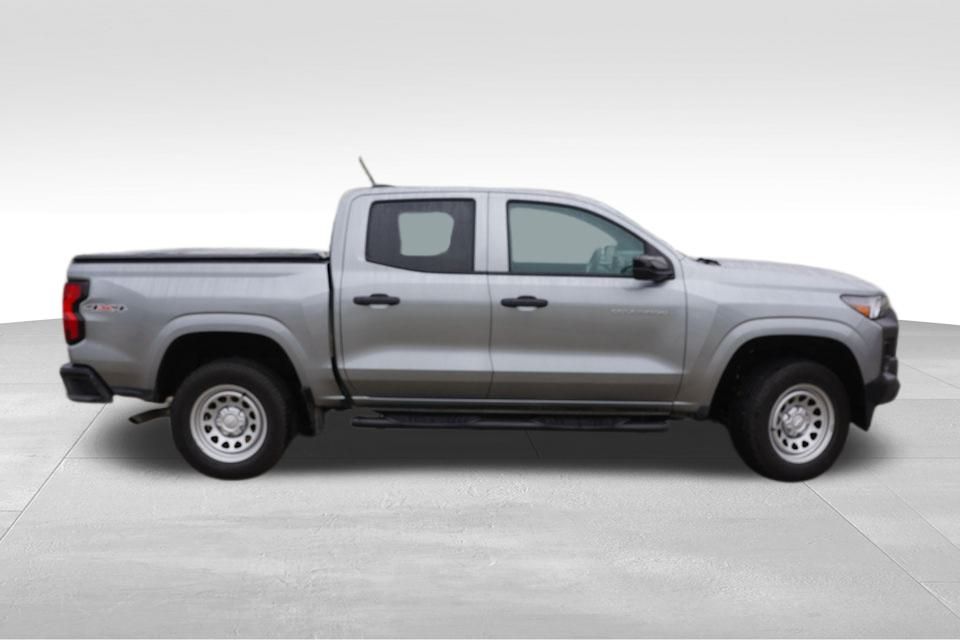 2023 Chevrolet Colorado Work Truck photo 3