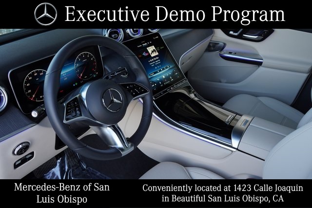 2025 Mercedes Benz GLC 300 photo 2