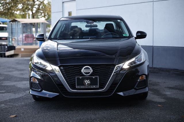 2022 Nissan Altima 2.5 SV photo 11