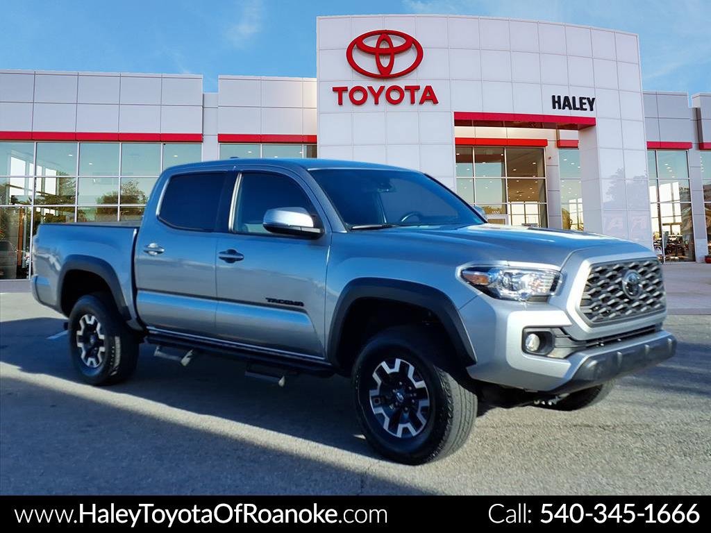 2023 Toyota Tacoma TRD Off Road's photo