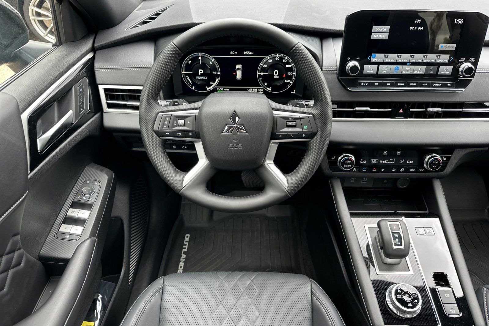 2025 Mitsubishi Outlander PHEV SEL photo 13