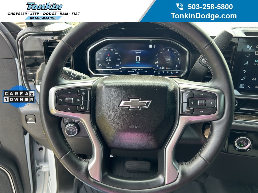 2023 Chevrolet Silverado 1500 RST photo 13