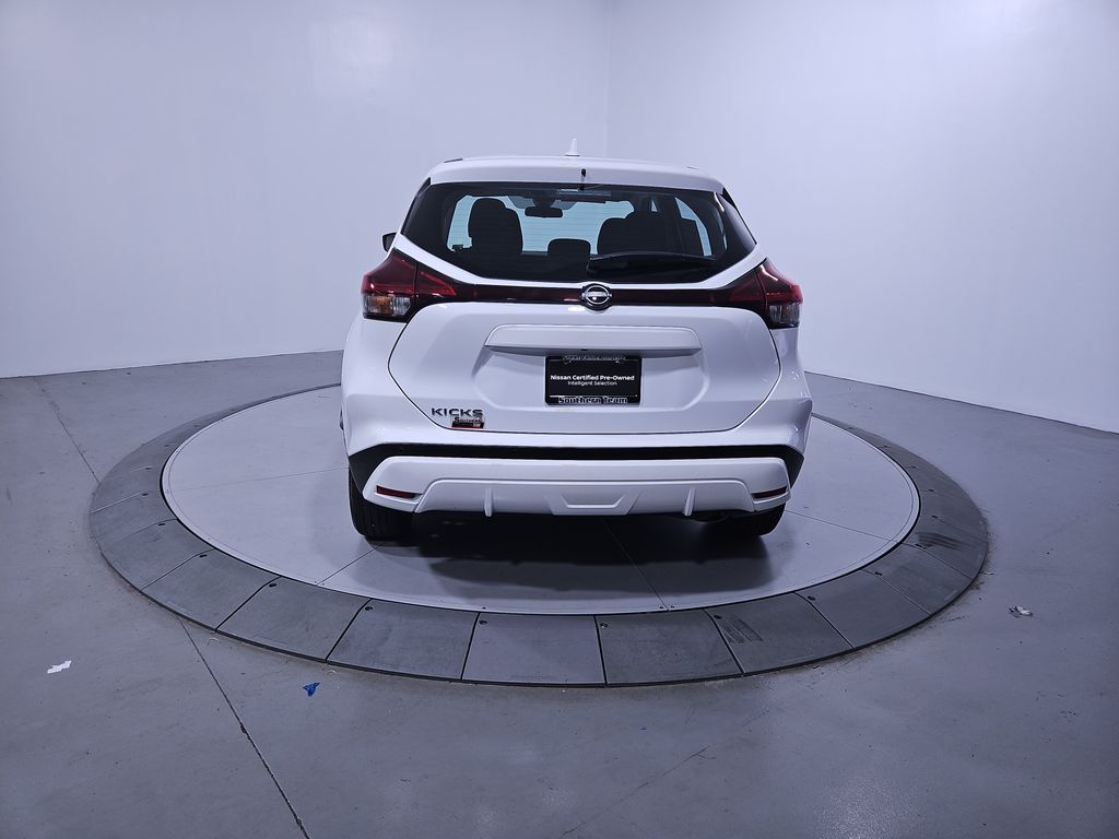 2024 Nissan Kicks S photo 4