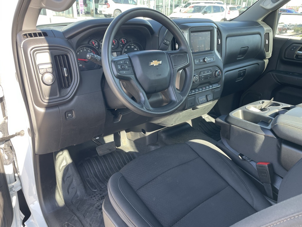 2024 Chevrolet Silverado 1500 photo 13