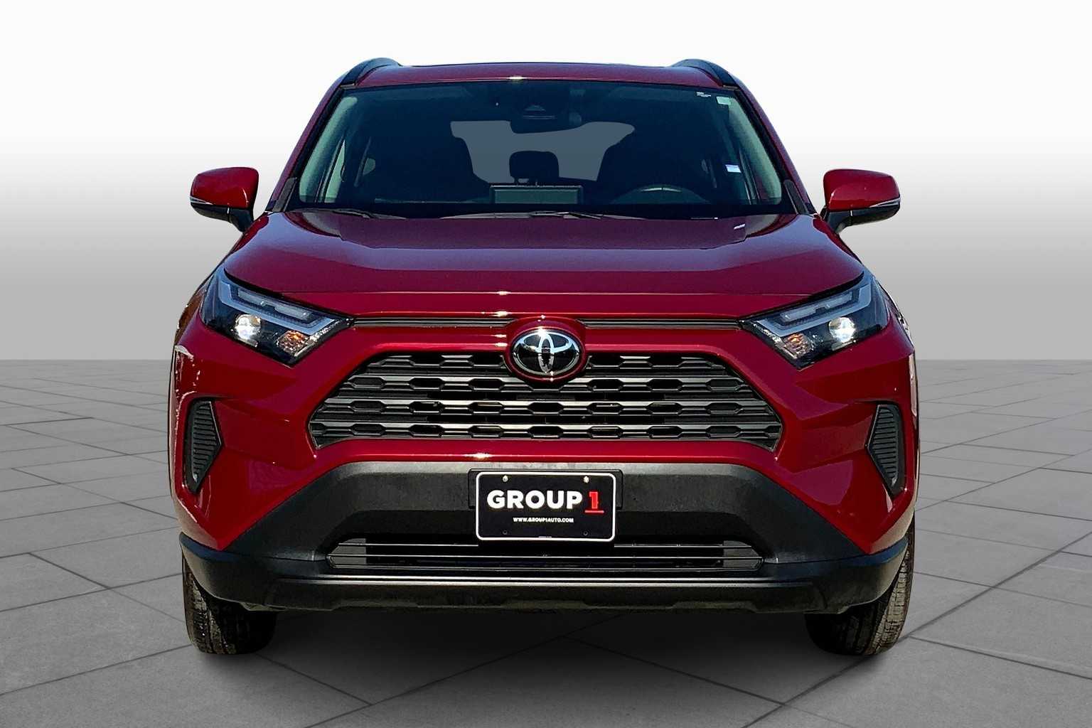 Used 2022 Toyota RAV4 XLE with VIN 2T3P1RFV7NW324763 for sale in Northfield, Minnesota