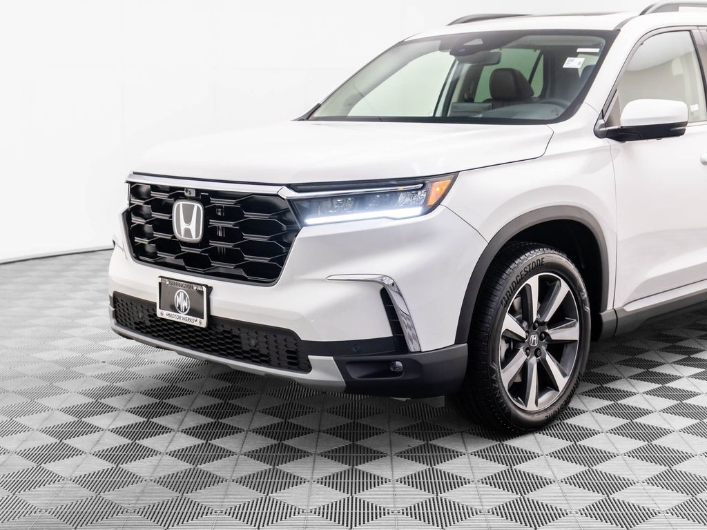 2025 Honda Pilot Elite photo 31