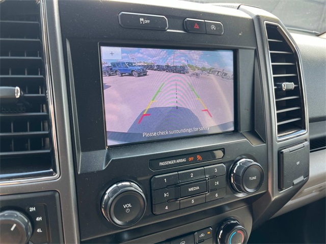 2020 Ford F-150 Lariat photo 31