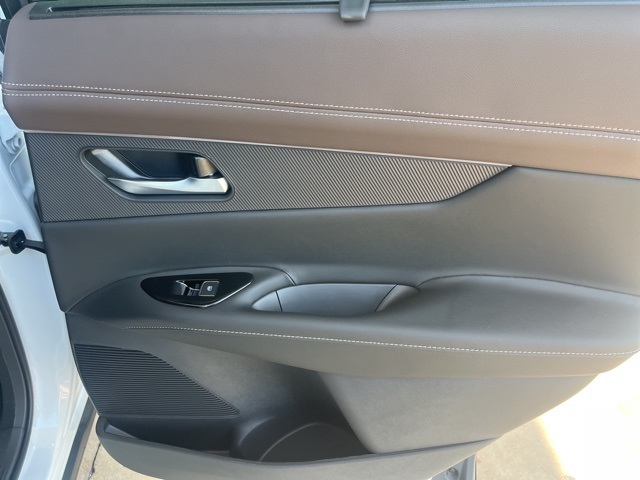 2025 Nissan Murano Platinum photo 23