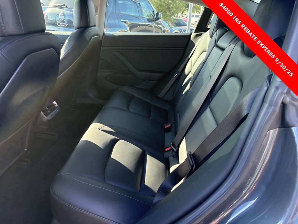 2018 Tesla Model 3 Long Range photo 11