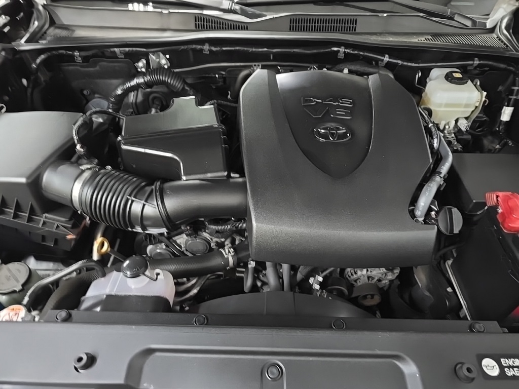 2019 Toyota Tacoma 4x4 TRD Double Cab photo 12