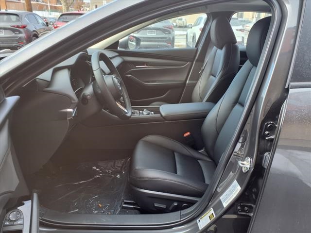 2025 Mazda Mazda3 Sedan 2.5 s Preferred photo 4