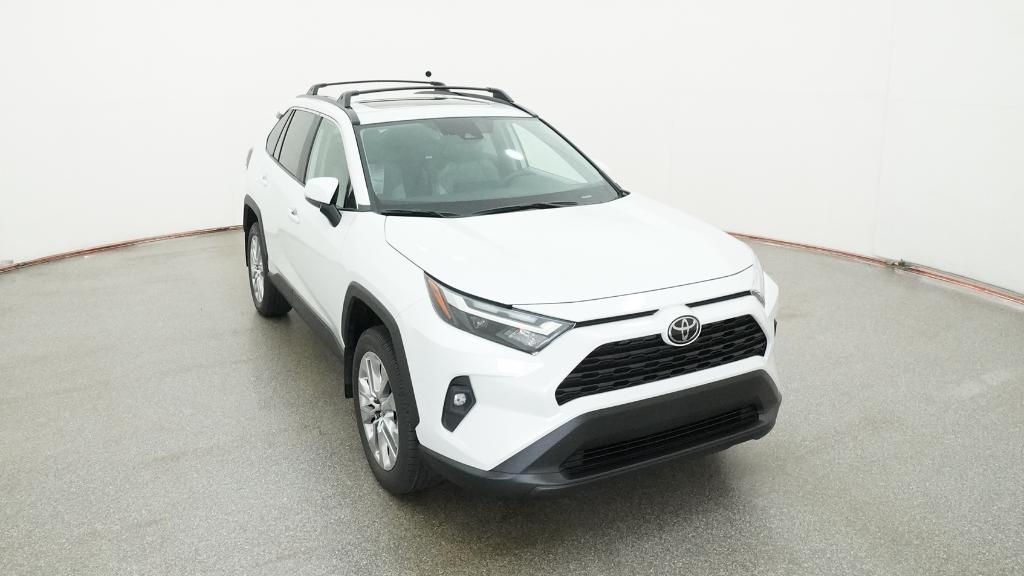 2025 Toyota RAV4 XLE Premium photo 32