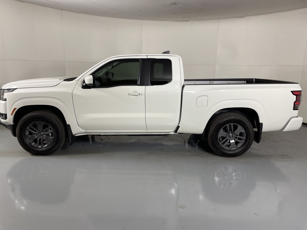 2025 Nissan Frontier King Cab SV photo 4