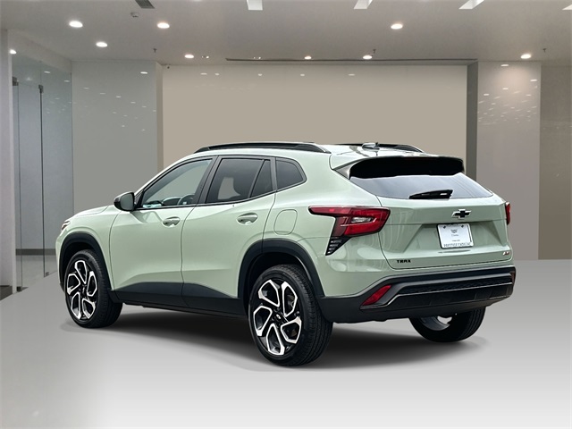 2024 Chevrolet Trax photo 3