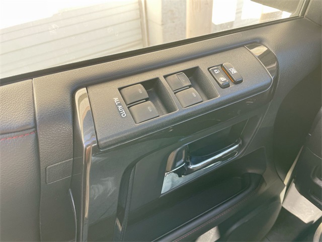 2024 Toyota 4Runner TRD photo 6