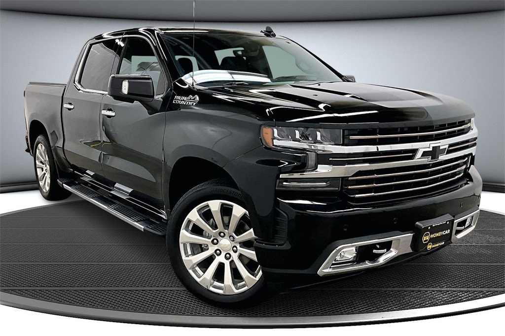 2019 Chevrolet Silverado High Country's photo