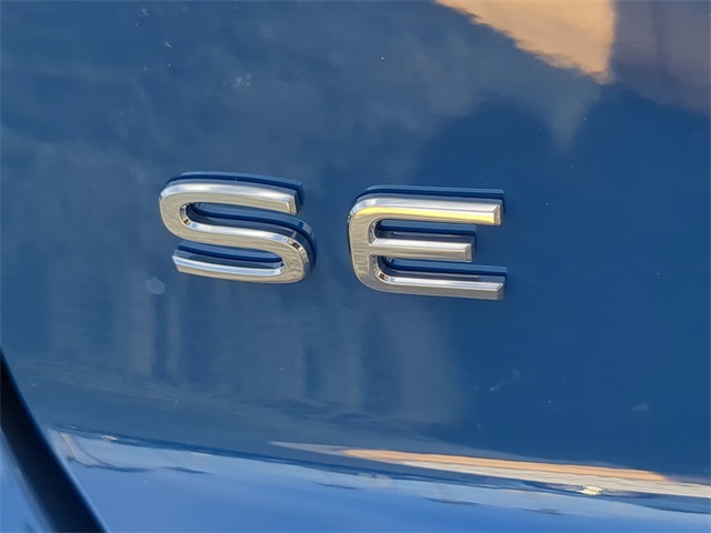 2026 Volkswagen Atlas Cross Sport SE Technology photo 10