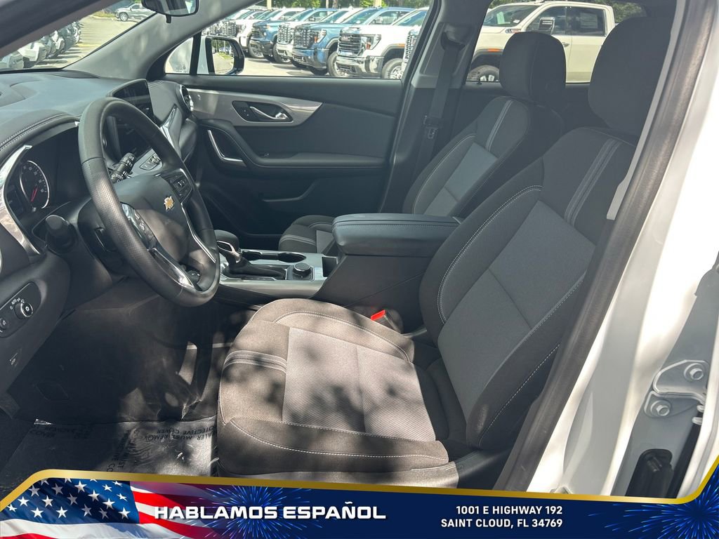2025 Chevrolet Blazer 2LT photo 12