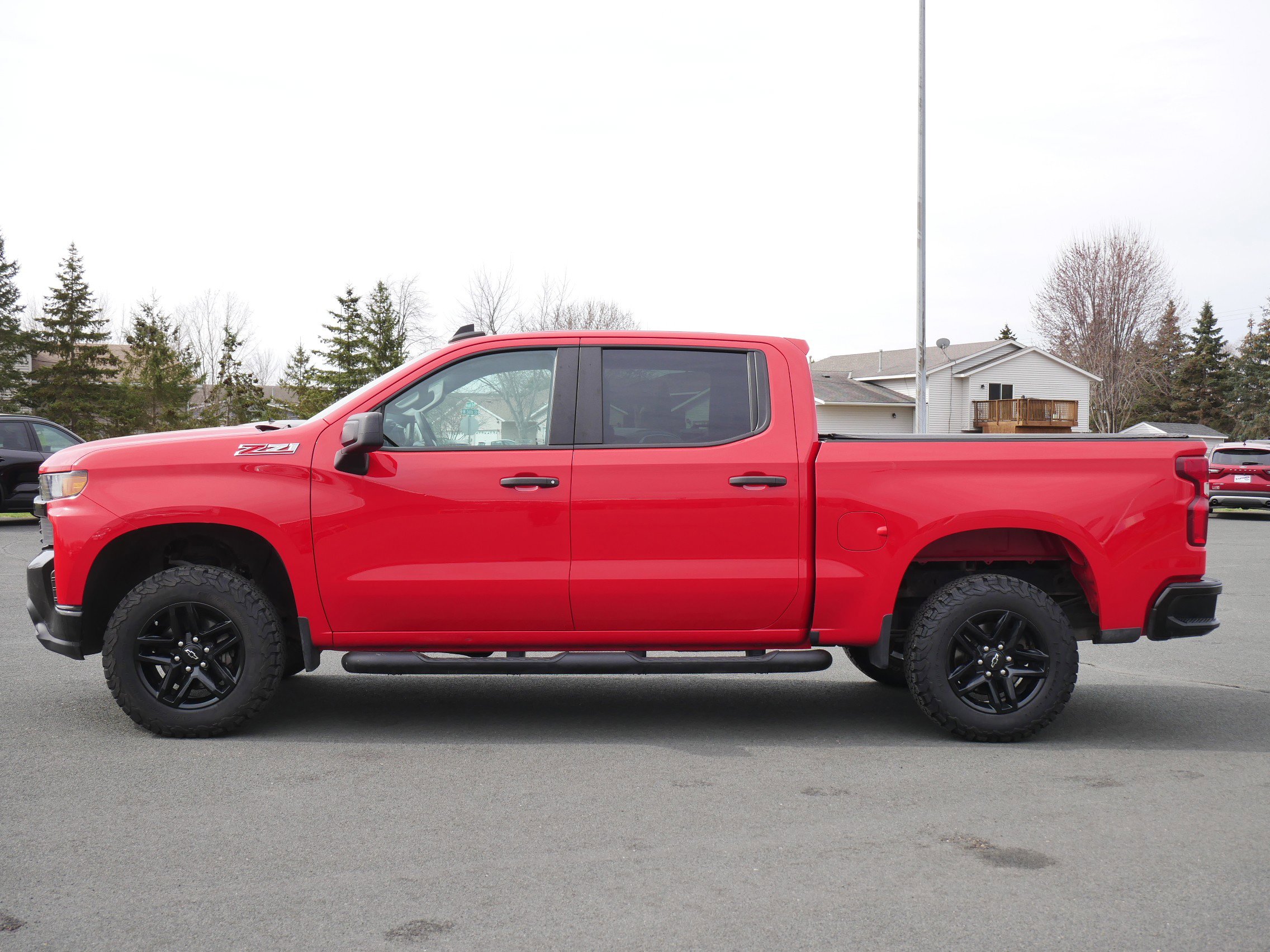Used 2019 Chevrolet Silverado 1500 Custom with VIN 1GCPYCEF5KZ300122 for sale in Hastings, Minnesota