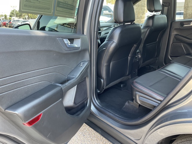 2023 Ford Escape ST-Line photo 26