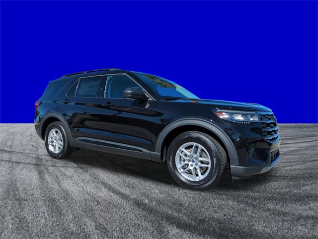 2026 Ford Explorer photo 2