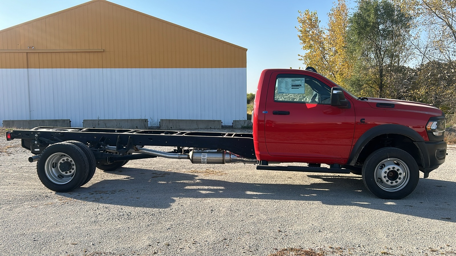 2024 Ram 5500 Tradesman photo 2
