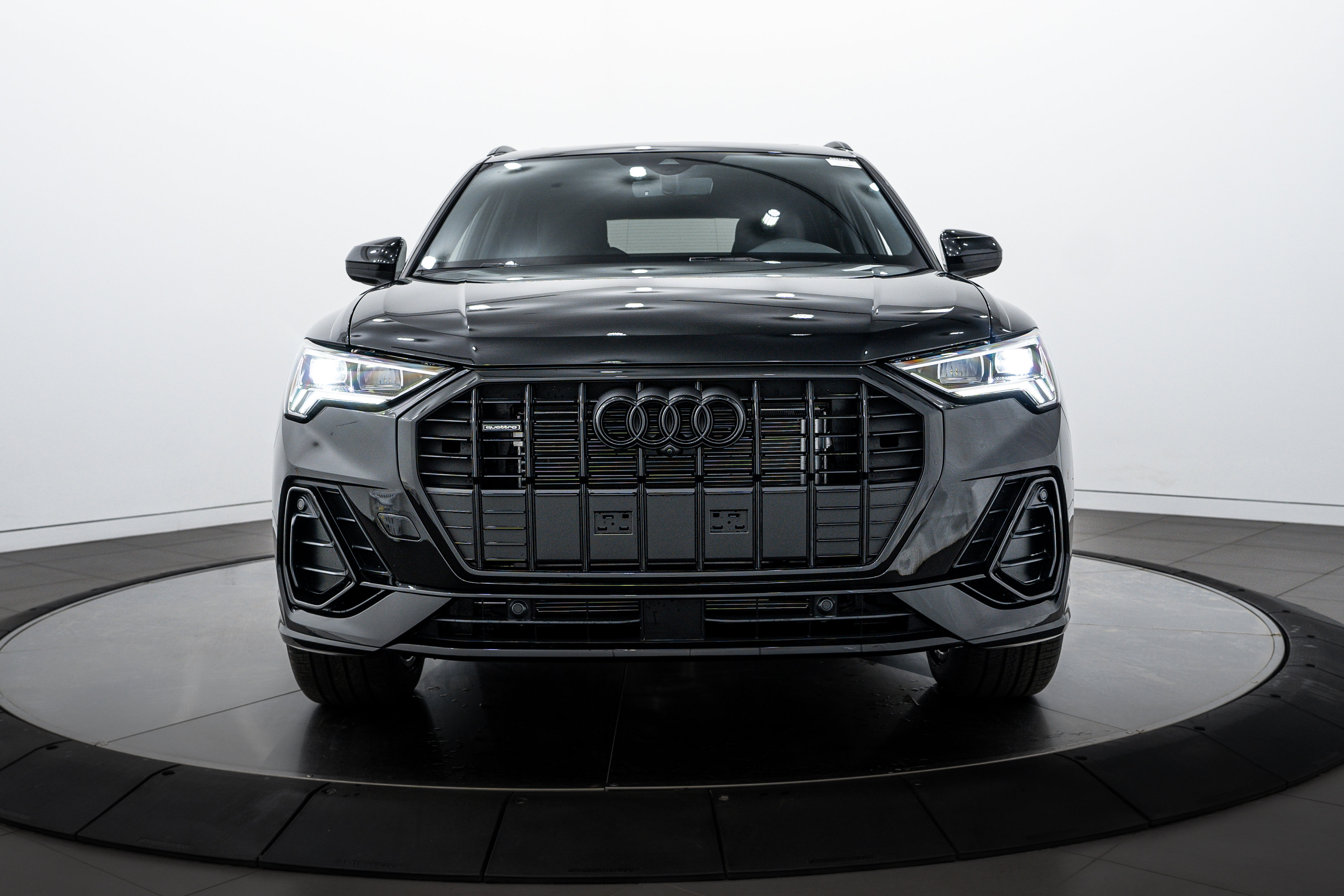 2025 Audi Q3 S line Premium Plus photo 12