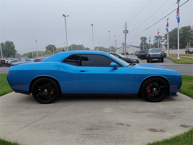 2016 Dodge Challenger SRT8 Hellcat photo 3