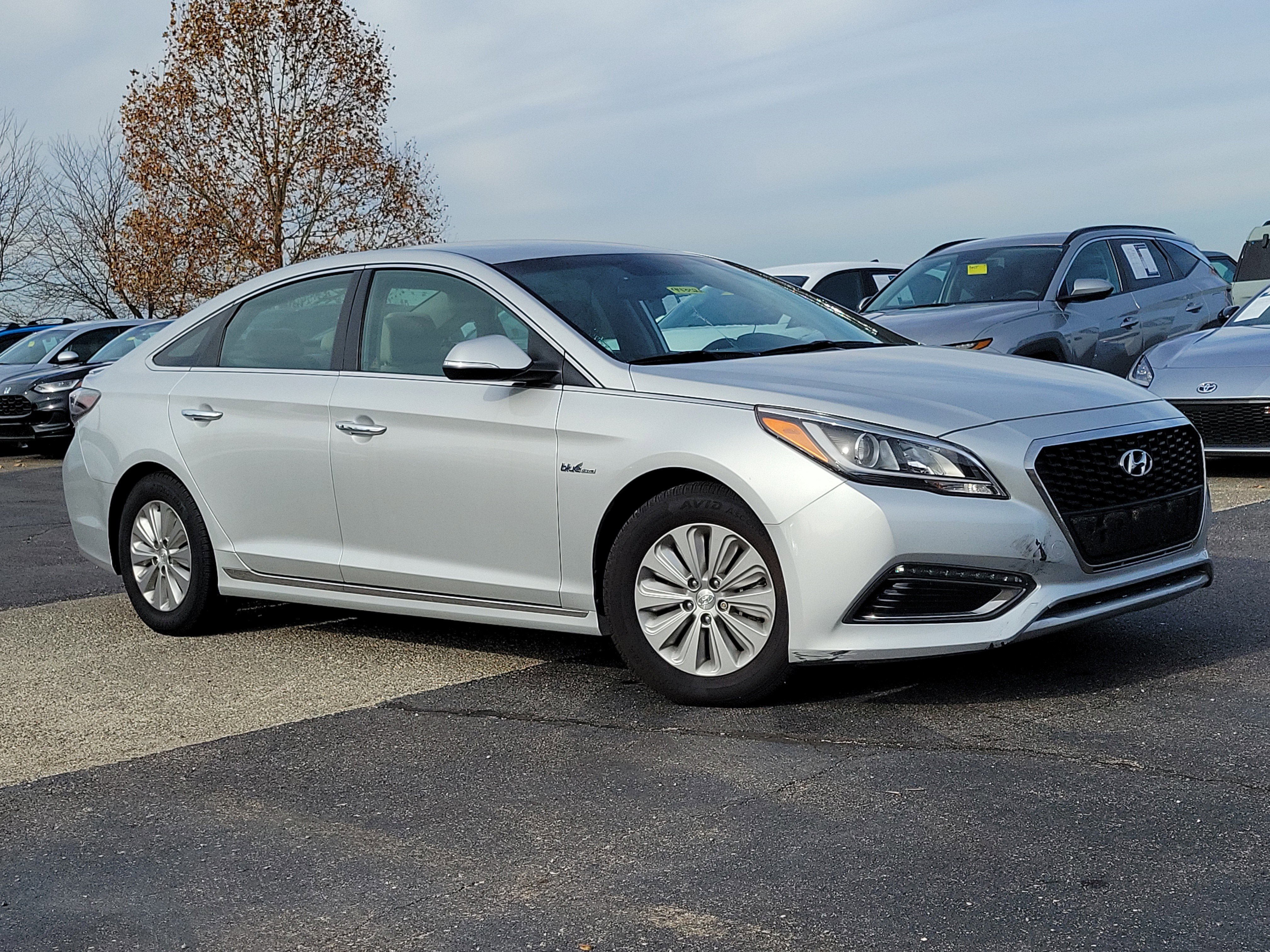 2016 Hyundai Sonata Hybrid Base
