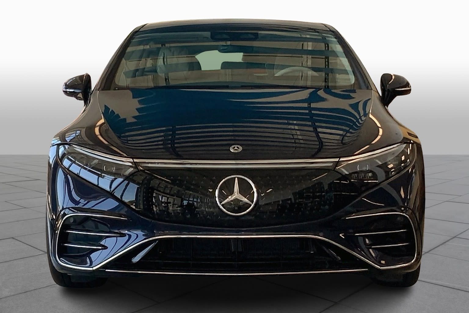 2022 Mercedes Benz EQS-Class Sedan photo 3