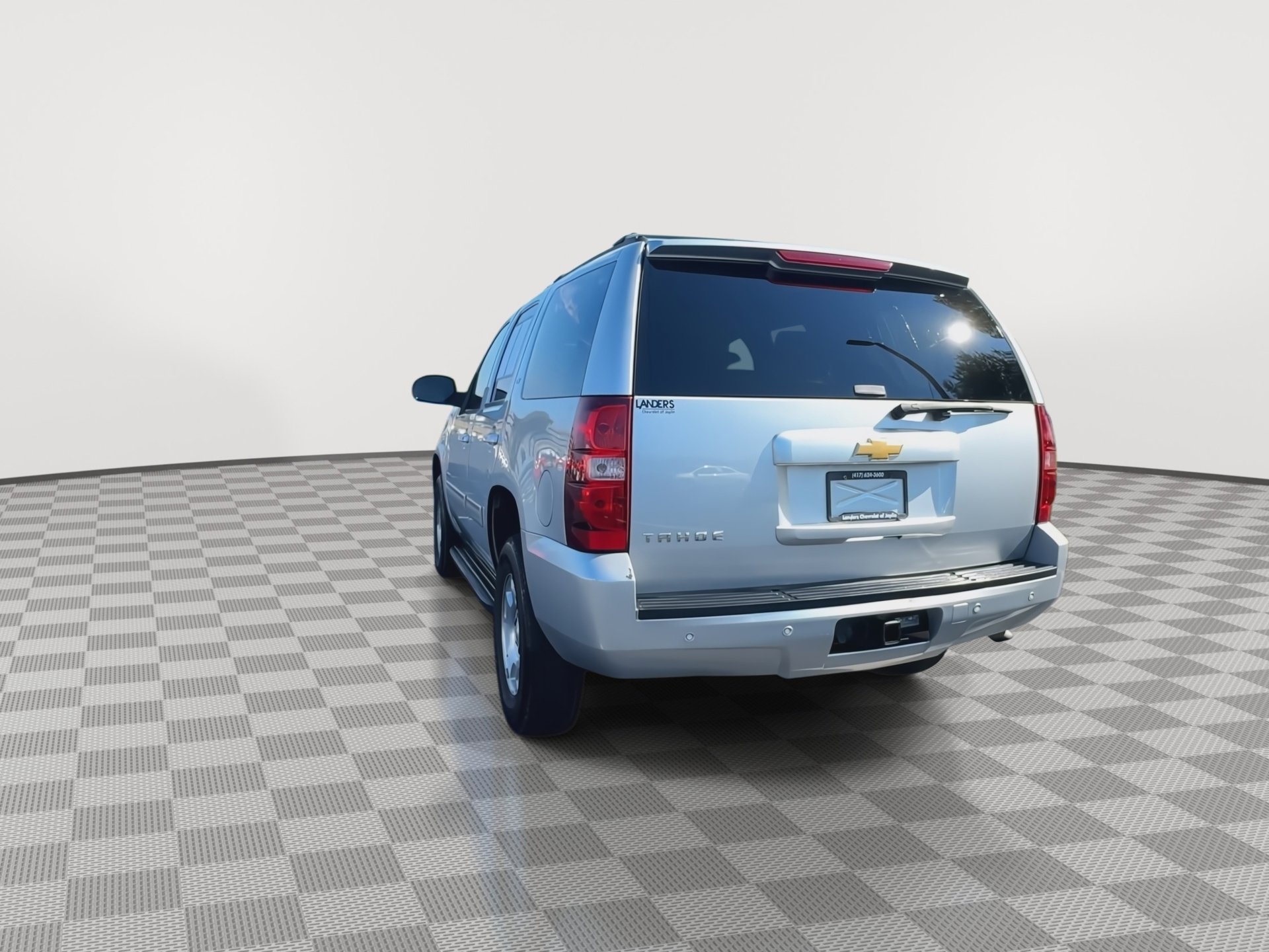 2013 Chevrolet Tahoe LT photo 3