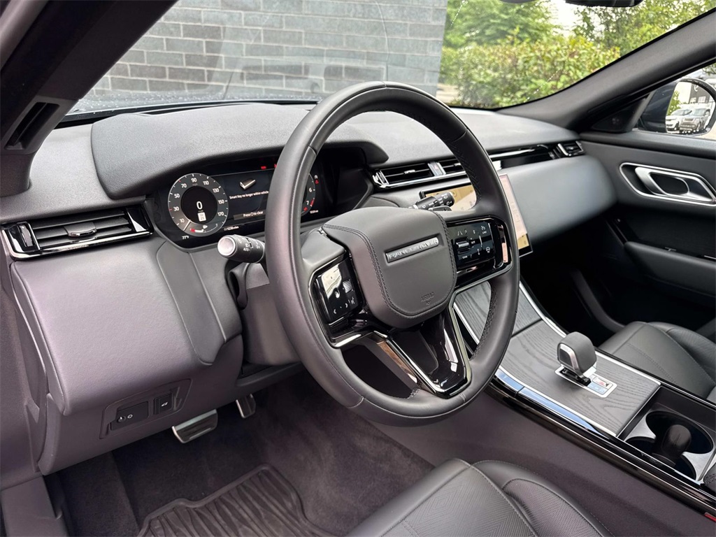 2024 Land Rover Range Rover Velar P400 Dynamic HSE photo 12
