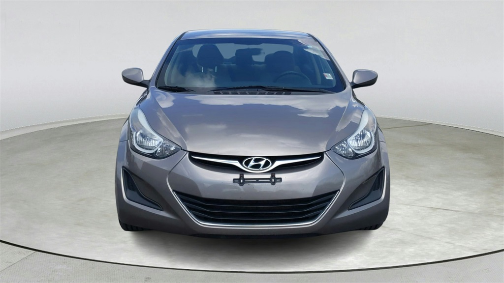 2016 Hyundai Elantra SE photo 2