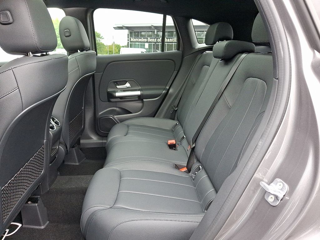 2026 Mercedes Benz GLA 250 4MATIC photo 6