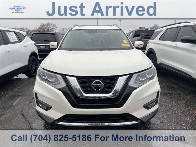 2018 Nissan Rogue SL photo 2
